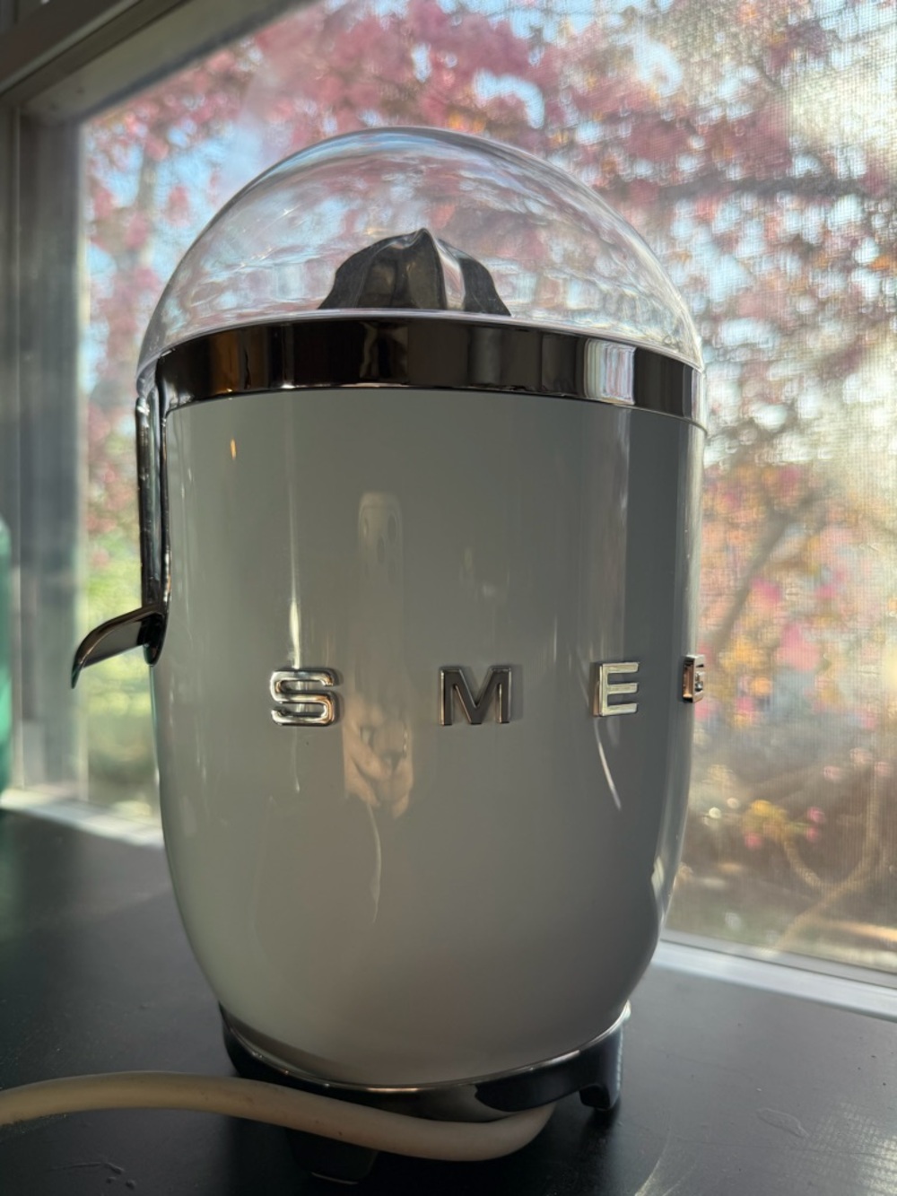 SMEG light blue Citrus Juicer - Retro Electric Fruit Juicer/  NO BOX